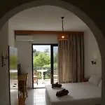 Dimitra 3*