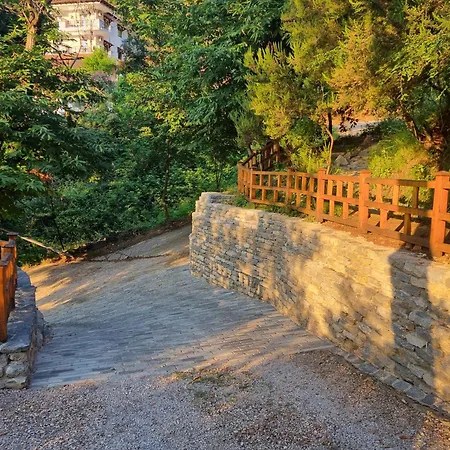 Dimitra Aparthotel 3*