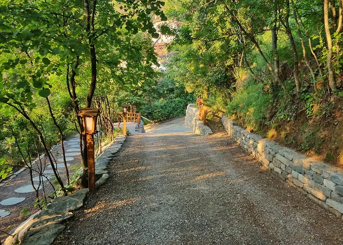 Dimitra סקאלה פוטאמיאס